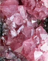 Tumbled Rose Quartz Crystal Polished Rose Quartz Gem Polished Crystal For Crystal Healing Reiki Crystal With Images Crystals Pink Crystal Stones And Crystals
