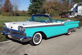 Maybe you would like to learn more about one of these? 1959 Ford Galaxie Skyliner Hardtop Convertible For Sale On Bat Auctions Sold For 42 000 On November 18 2020 Lot 39 321 Bring A Trailer