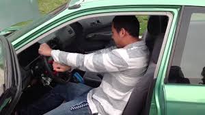 How To Remove Steering Wheel Lock Without Your Key Youtube