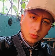 Alan Aguilera's Instagram, Twitter & Facebook