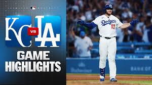 Max Muncy walks it off in the 10th