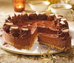 Spekulatius Schoko Torte Rezept Zartbitter Schokolade Schlagsahne Butter Spekulatius Tortenplat Weihnachtliche Kuchen Und Torten Leckere Torten Torten Rezepte