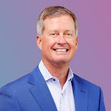 Brent Loy's Instagram, Twitter & Facebook