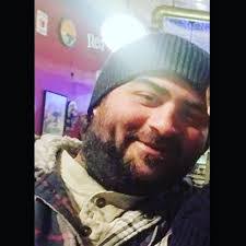 Dan Keever's Instagram, Twitter & Facebook