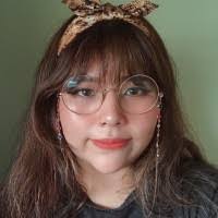 Astrid Zelaya's Instagram, Twitter & Facebook