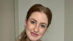 On Becoming Baby Wise: Giving Your Infant the GIFT of Nighttime Sleep:  Bucknam M.D., Robert, Ezzo, Gary: 9781932740134: Amazon.com: Books