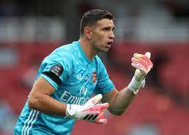 He was named as the pfa players 'players of the year' and in 2011, he was named as the uefa team of the year. Emi Martinez S Brilliant Arsenal Form Means He Could Be Playing Alongside Messi Next Season
