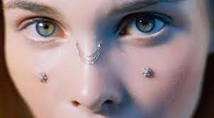 Que Tipos De Piercings Estan De Moda Ahora Nombres De Pinchazos Tipos De Joyas Reglas De Cuidado Armonissimo