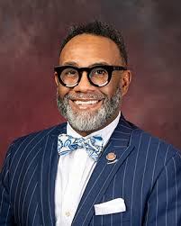 Albertus Magnus College Spotlights 2025 Alumni Award Recipients