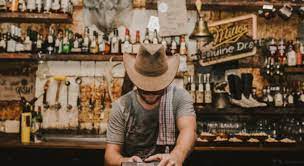 Allison has a great voice and this blend of slow,intimate & soulful tracks with faster country tunes gives fans a good mix. Alabama Song Visit Perth