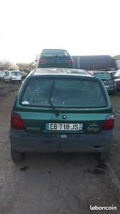 Image result for Vert Fonce 1995 Renault