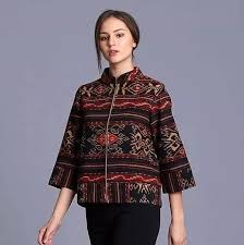 Kain tenun yang dijual di istanatenunjepara.my.id berasal dari daerah pedesaan yaitu desa troso kabupaten jepara, jawa tengah, indonesia yang masih mengusung motif tenun nusantara seperti motif ntt, lombok, sumba, dayak, asmat, sabu, kalimantan, dsb namun memiliki ciri khas keunikan. 40 Koleski Terbaik Model Baju Dari Kain Tenun Maria Space
