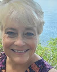 Midwest Choral Artists is pleased to announce Lou Dalton. This marks the  5th season with MCA for Lou Dalton. She is thrilled to be part of this  dynamic, musical choral family and