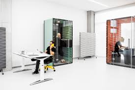 Vank S Soundproof Pods Offer Private Workspaces For Open Plan Offices Cloison Amenagement Bureau Open Space