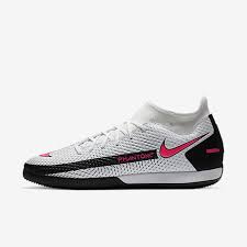 We aim to empower you to play your game with a sense of fun and freedom by delivering the best made, most technically. Men S Indoor Soccer Shoes Nike Com