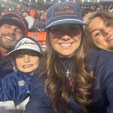 BACC 629 Georgia Kay 356 ET: Division Champion 6MC D87 Brecken 44M ET: Res.  Division Champion Back home in Alabama, still unpacking from 12 days at a  stock show 😉But goodness do