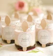 Oh Sweetmonday Mini Neopolitan Cheescake Im Glaschen Give Aways Hochzeit Geschenk Hochzeit Und Geschenke