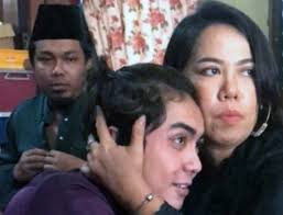 Haqiem rusli © 2020 fmc music sdn bhd. Myartis Com Myartis My Artis Putus Salur Darah Vokalis Putera Band Haziq Kini Dah Boleh Berjalan