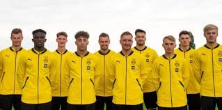 We are currently building a competitive capital market in the cee region and our mission is to transform the local capital market in one of the most active financing vehicles of the romanian economy. Abgang Beim Bvb Ii Sommer Zugang Verlasst Die Borussia Nach Einem Jahr Wieder