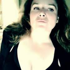 Stream Lori Gomez music