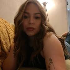 myra ramos (@mamiimyya)