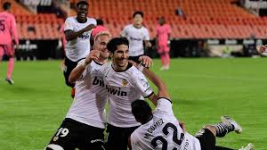 خصومات 40% فالنسيا فالنسيا رجالي شتوي. ÙØ§Ù„Ù†Ø³ÙŠØ§ ÙŠØ³ØªØ¹ÙŠØ¯ Ø¹Ø§ÙÙŠØªÙ‡ ÙˆÙŠÙ‡Ø² Ø´Ø¨Ø§Ùƒ Ø±ÙŠØ§Ù„ Ù…Ø¯Ø±ÙŠØ¯ 4 Ù…Ø±Ø§Øª