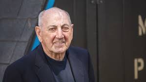 2022 TAMUC Distinguished Alumni — Donovan Lewis