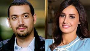 وكانت كشفت مصادر إعلامية، أن حلا شيحة ومعز مسعود شوهدا معًا في أكثر من مكان، خلال أما الفنانة حلا شيحة؛ فتزوجت مرتين، الأولى من الفنان هاني عادل، ثم من الكندي يوسف. ÙˆØ§Ù„Ø¯ Ø­Ù„Ø§ Ø´ÙŠØ­Ø© Ø¨Ù†ØªÙ‰ Ù…Ù† Ø­Ù‚Ù‡Ø§ ØªØªØ¬ÙˆØ² ÙˆÙ…Ø¹Ø² Ù…Ø³Ø¹ÙˆØ¯ Ù„Ù… ÙŠØªÙ‚Ø¯Ù… Ø±Ø³Ù…ÙŠØ§ Ø­ÙŠØ§ØªÙ†Ø§ Ù…Ø´Ø§Ù‡ÙŠØ± Ø§Ù„Ø¥Ù…Ø§Ø±Ø§Øª Ø§Ù„ÙŠÙˆÙ…