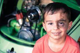 My sons school organised a photography club in the last term. Unfortunately  they weren't able to have a showcase before they finished. So I thought  this group is perfect to share it.