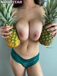 Secret_pineapple_babe