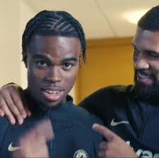 Carney Chukwuemeka's new hairstyle 🤩💙