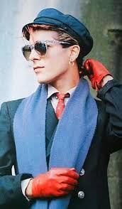 Remembering Mick Karn. Bass with Japan , Kate Bush , Dalis  Car...JBK...etc...