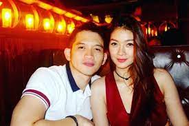 Kulit, matanya kuning semuanya gitu, ucapnya. Gak Punya Sosmed Intip 10 Kemesraan Rezky Aditya Kekasih