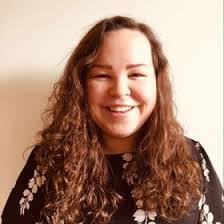 Robyn Drew's Instagram, Twitter & Facebook