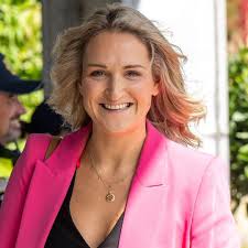 Wishing Mairead McGuinness well in her recovery. There's no doubt she would  have made an excellent President of Ireland, but health must always come  first. I'm deeply grateful for her huge contribution