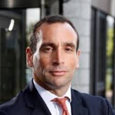 Sterling Mitchell 🇨🇦 (@RealisticSter)