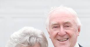 Gem of surprise for diamond pair