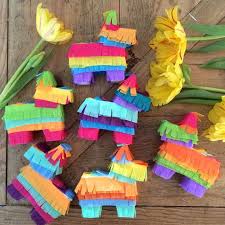 Mini Pinata Favors 3 Fiesta Wedding Favor Cinco De Mayo Etsy Fiesta Baby Shower Mexican Baby Shower Fiesta Birthday