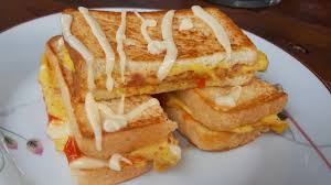 Resep variasi cemilan roti tawar. Olahan Roti Tawar Isi Telur Jadi Spesial Dan Simpel Youtube