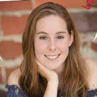 Lisa Rial's Instagram, Twitter & Facebook