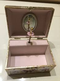 I do not know the year this was made but my best guess is somewhere in the 40s or early 50s. Valentine Promo Antique Ballerina Musical Box Cum Jewellery Box Everything Else On Carousell