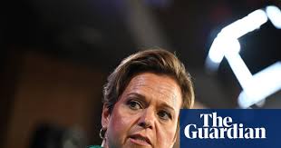 Mudanças controversas na Lei de Acesso à Informação surgem após  funcionários reclamarem que receber e-mails a cada 5 minutos pode 'travar  algo' : r/australia