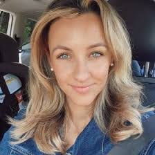 Heather Grimm's Instagram, Twitter & Facebook