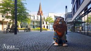 Eines der modernsten und energieeffizientesten verwaltungsgebäude deutschlands steht seit dem sommer 2007 am marktplatz der kreisstadt eberswalde bei berlin. Makler Eberswalde 16225 Agas Immobilien Ihre 1 Wahl Vor Ort