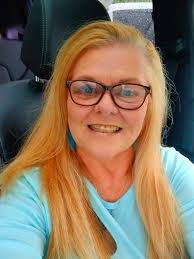 Anyone dating this guy he said he's from detroit /lansing Michigan area