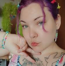 How much hair is shaved for decompression surgery?