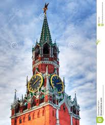 The Moscow Kremlin Is So Old It Was Founded In Kremlin Clock Of The Spasskaya Tower Moscow Clock Tower Tower Moscow