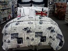 Pin By Kayla Dollar On Things For Your Room New York Bedroom Paris Themed Bedroom Beautiful Bedrooms Master