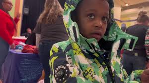 Patrick and Brittany Mahomes surprised some young EarlyStart learners this  week here in Kansas City! Dozens of winter items were donated by 15 and  Mahomies for the students. It was also a chance for ...