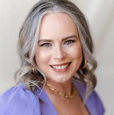 Cindy Munson with Easy Life Realty